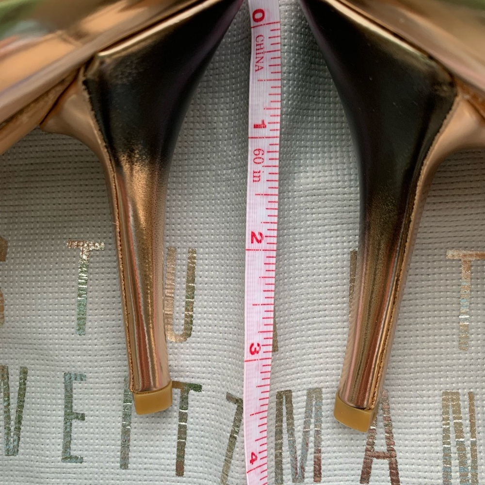 Stuart Weitzman Women's Rose Gold Leather Pumps - Picture 13 of 16